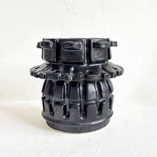 Load image into Gallery viewer, Carved Vase in Satin Black II