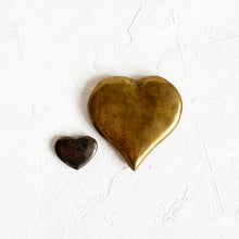 Load image into Gallery viewer, Vintage Heart