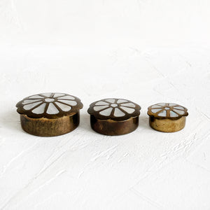 Vintage Mother of Pearl Daisy Box