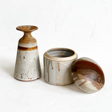 Load image into Gallery viewer, Vintage Studio Pottery in Cream