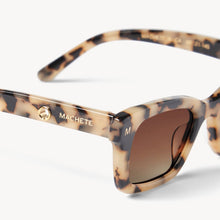 Load image into Gallery viewer, Ruby Sunglasses in Blonde Tortoise