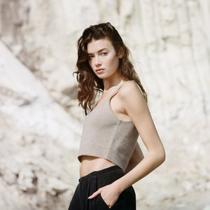 Cashmere Scoop Neck Crop Top in Mocha
