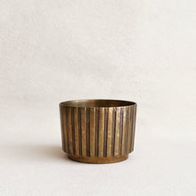 Load image into Gallery viewer, Vintage Brass Planter