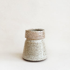 Vase in Speckle