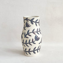 Load image into Gallery viewer, Flower Vase