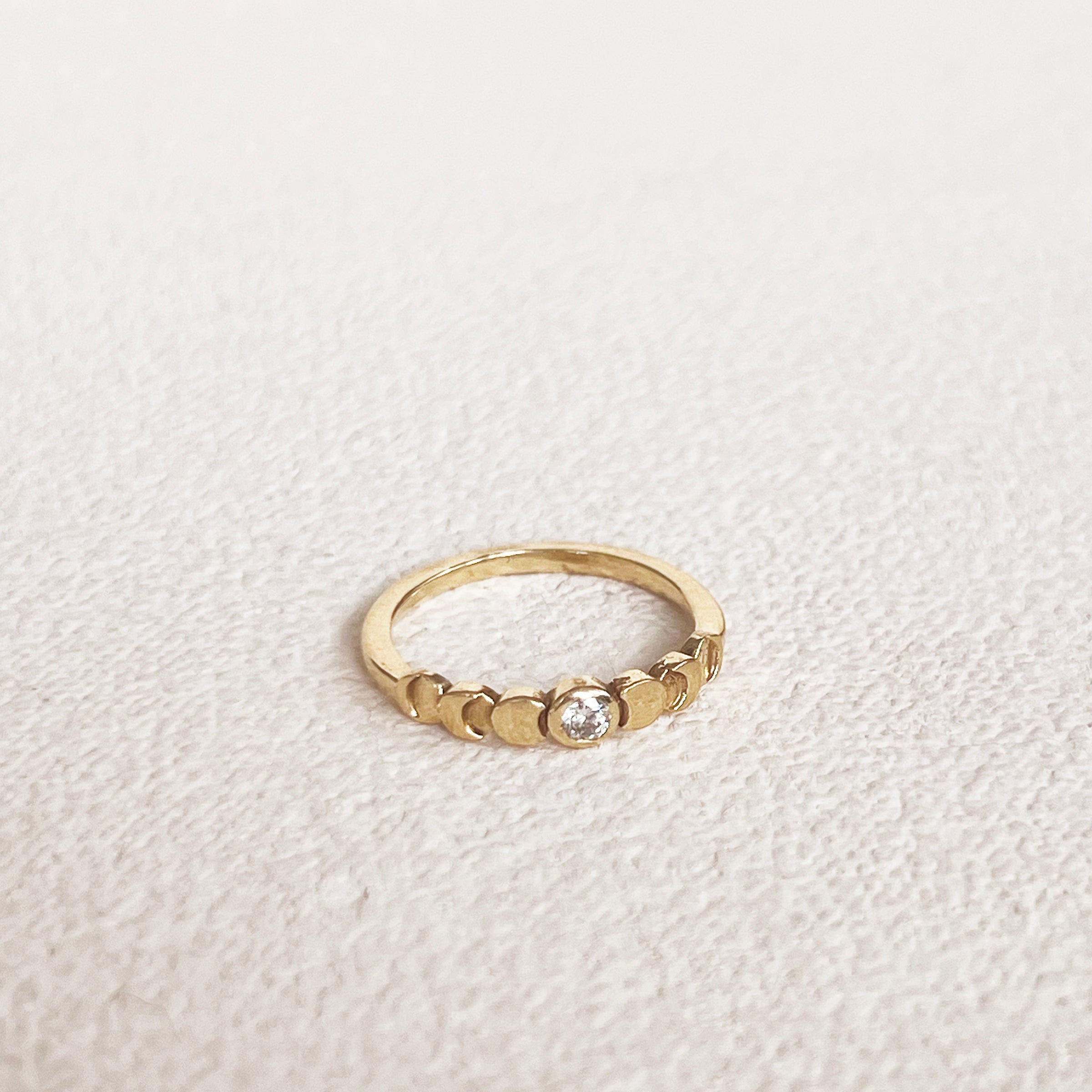 Rokosz Diamond Moon Phase Ring