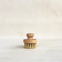 Load image into Gallery viewer, Beechwood Nail Brush
