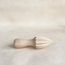 Load image into Gallery viewer, Simple Citrus Press