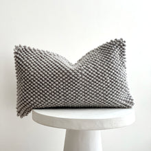 Load image into Gallery viewer, Nube Lumbar Pillow