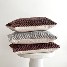 Load image into Gallery viewer, Nube Lumbar Pillow