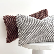 Load image into Gallery viewer, Nube Lumbar Pillow