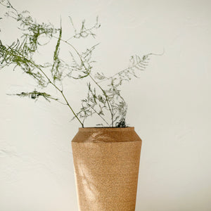 Raw Akimbo Vase