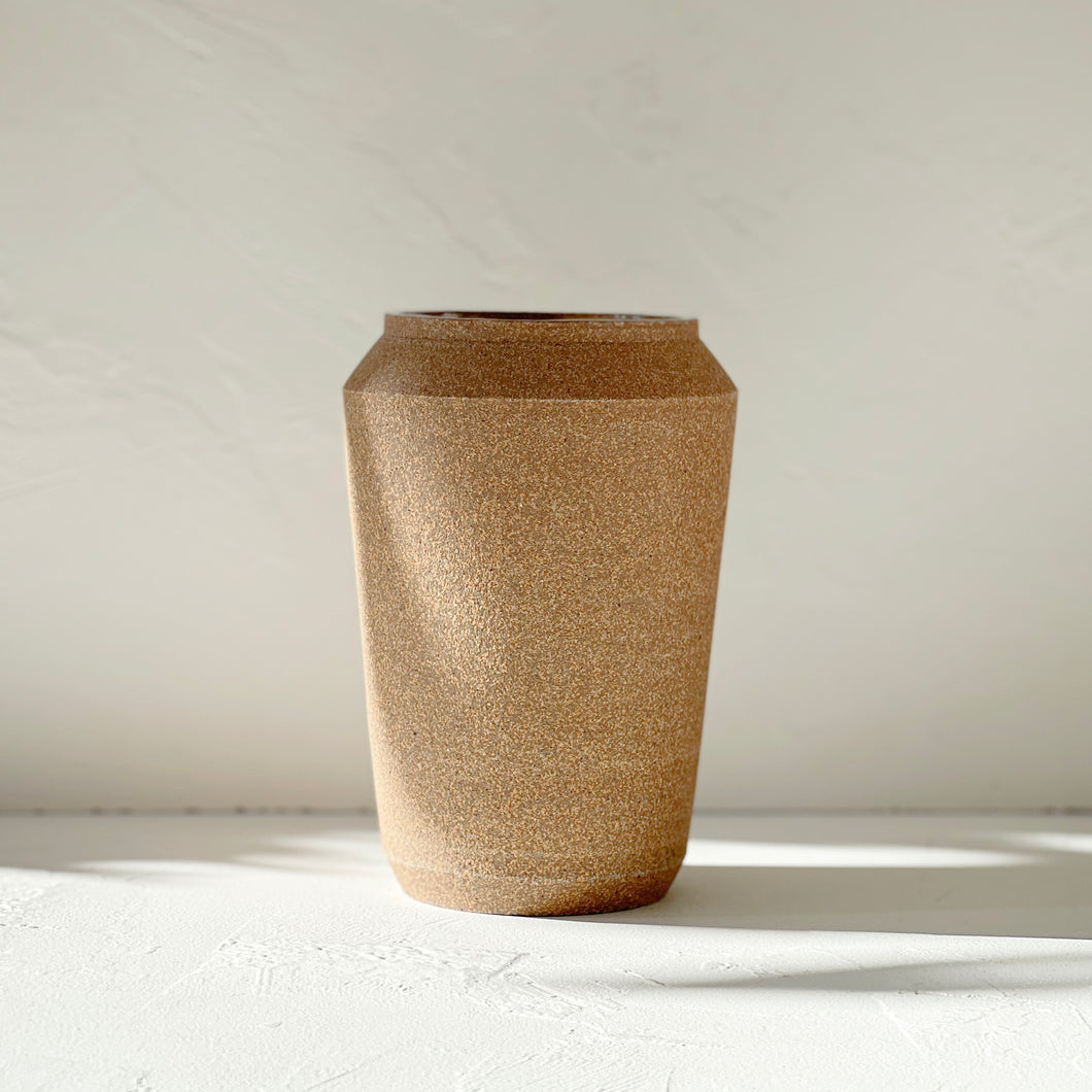 Raw Akimbo Vase