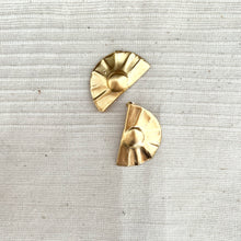 Load image into Gallery viewer, Sun Ray Earrings