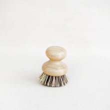 Load image into Gallery viewer, Dish Washing Brush