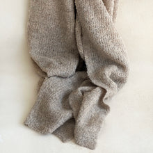Load image into Gallery viewer, Alpaca Scarf