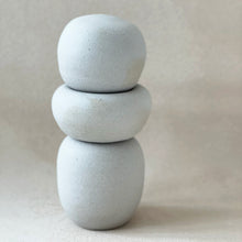Load image into Gallery viewer, Cairn I