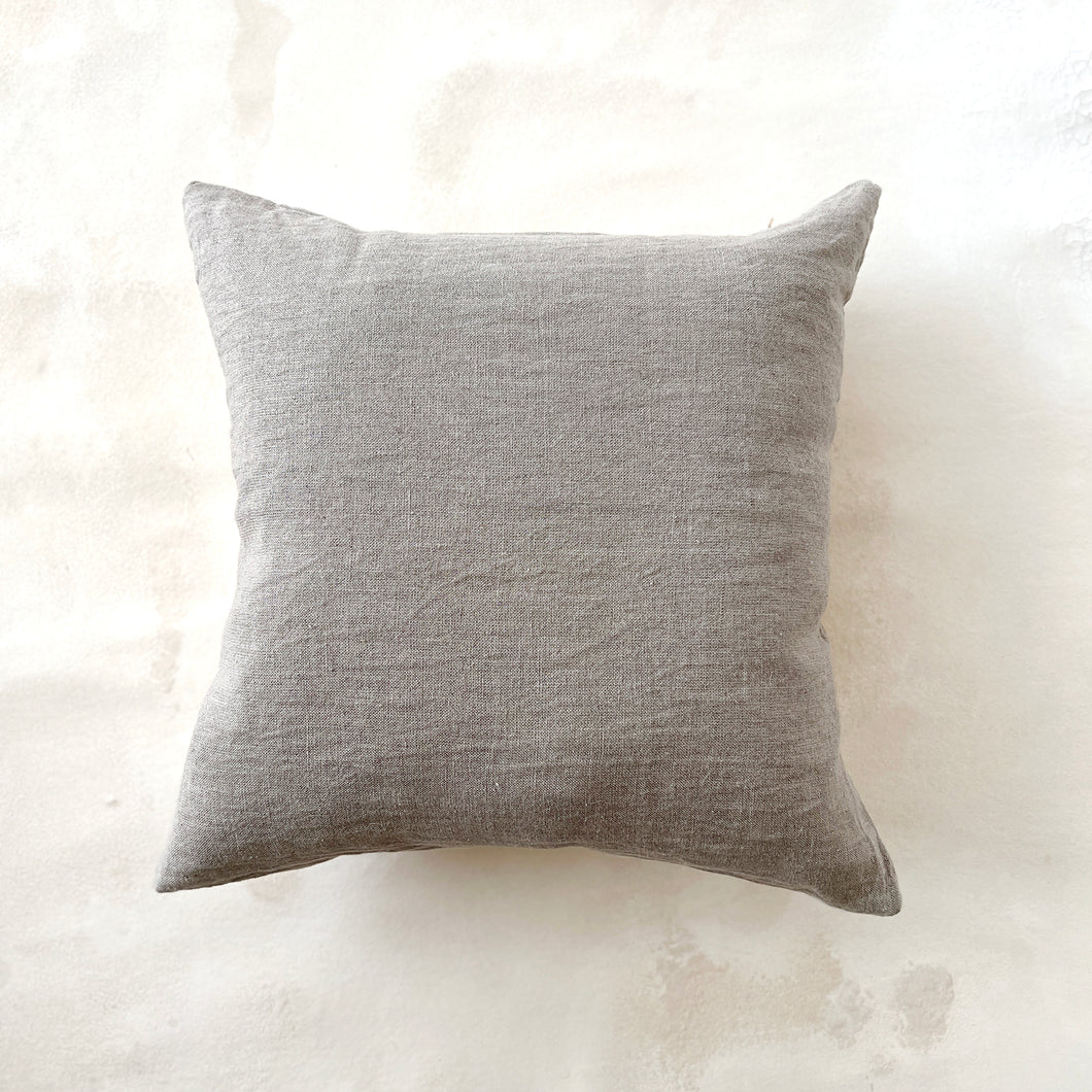 Mia Linen Pillow