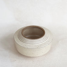 Load image into Gallery viewer, Ceramic Vase in Cream Speckle