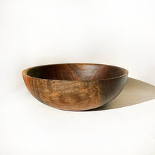 Load image into Gallery viewer, Small Walnut Bowl