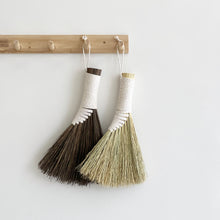 Load image into Gallery viewer, Wing Hand Broom