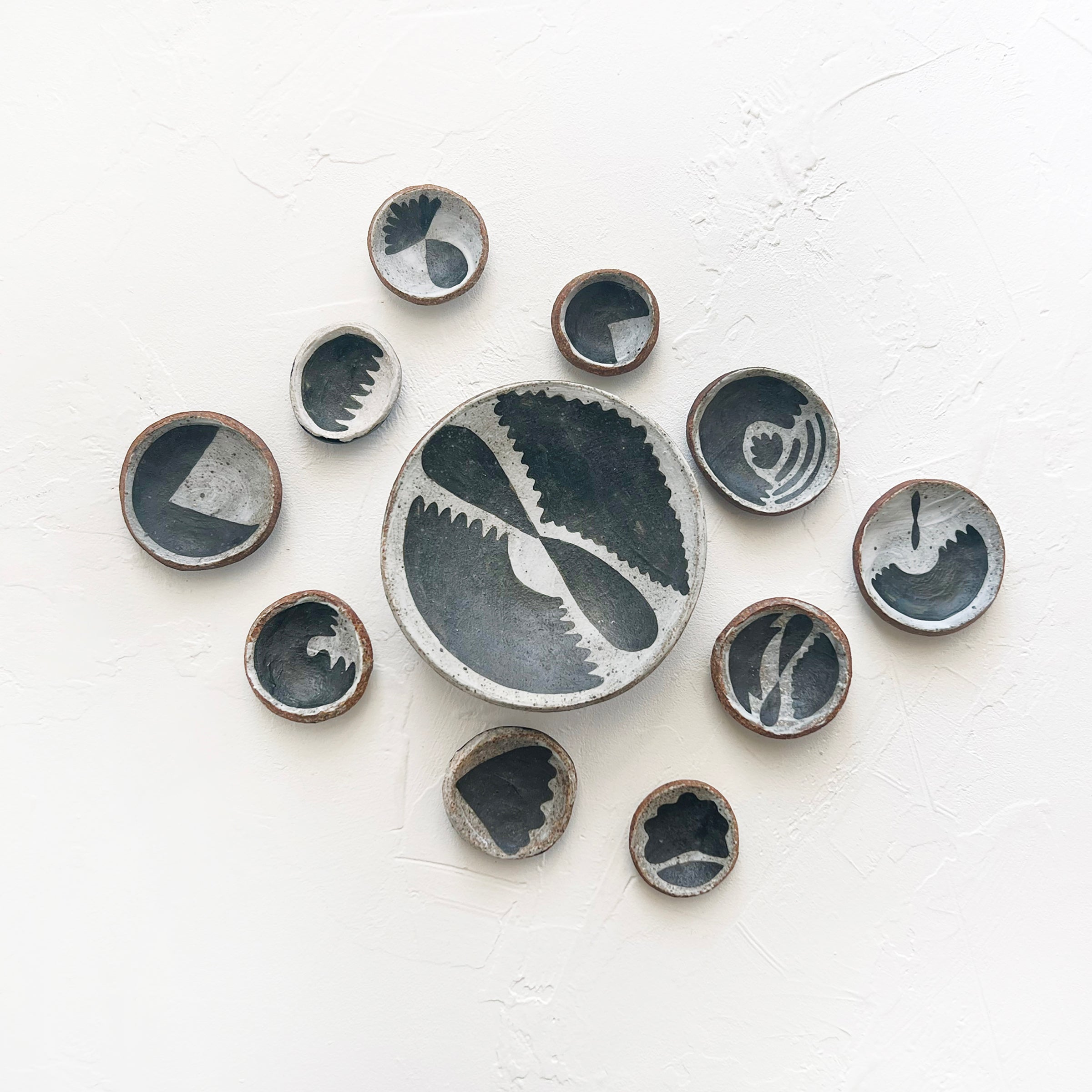 Shape Dish in Gray