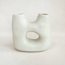 Load image into Gallery viewer, Dual No. 3 Vase