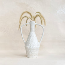 Load image into Gallery viewer, Pinched Vase in White