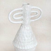 Load image into Gallery viewer, Pinched Vase in White