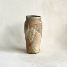 Load image into Gallery viewer, Ceramic Vase