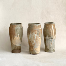 Load image into Gallery viewer, Ceramic Vase